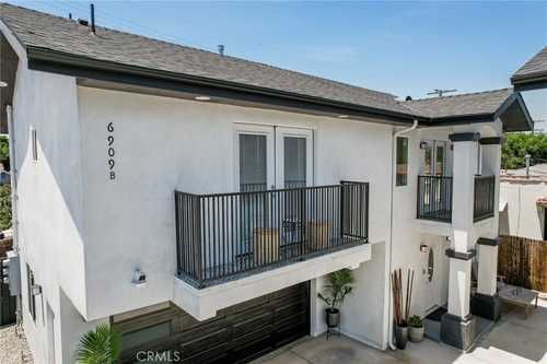 $1,599,000 - 10Br/8Ba -  for Sale in Bell Gardens