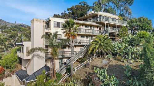 $999,000 - 3Br/3Ba -  for Sale in Avalon