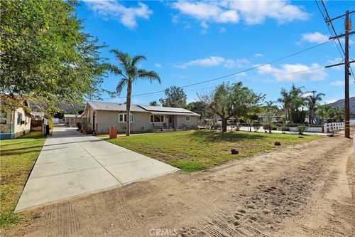 $865,400 - 4Br/2Ba -  for Sale in Norco