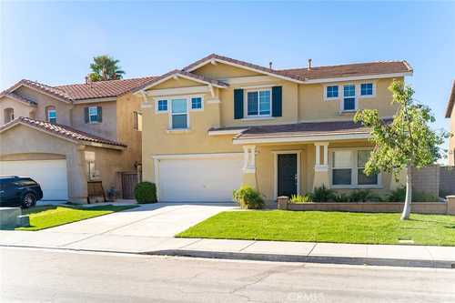 $615,000 - 3Br/3Ba -  for Sale in Moreno Valley