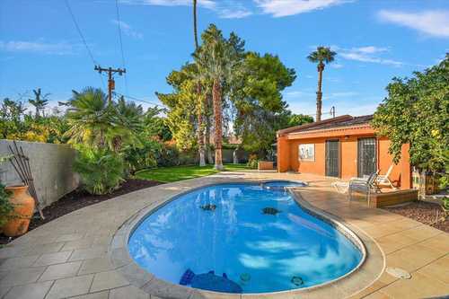 $385,000 - 2Br/2Ba -  for Sale in Rich Sands Estates, Cathedral City