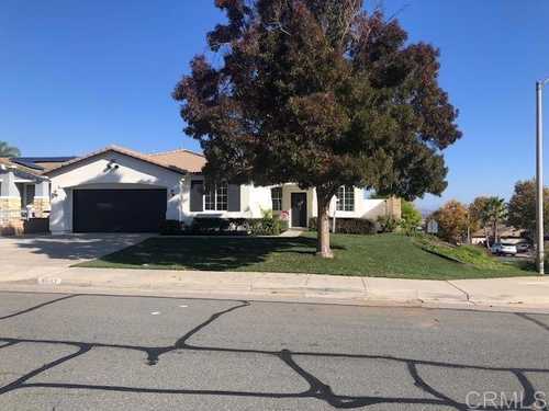$650,000 - 4Br/2Ba -  for Sale in Lake Elsinore