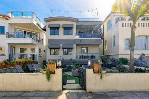 $4,295,000 - 3Br/4Ba -  for Sale in Hermosa Beach