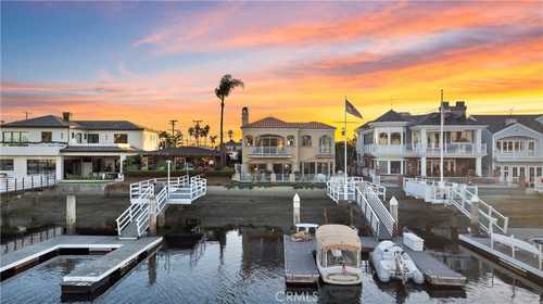 $3,790,000 - 3Br/3Ba -  for Sale in Naples (na), Long Beach