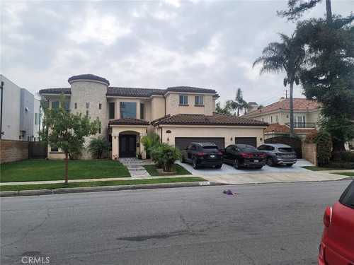 $2,899,999 - 5Br/7Ba -  for Sale in Downey