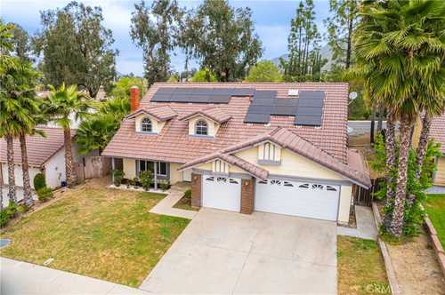 $645,000 - 4Br/3Ba -  for Sale in Moreno Valley