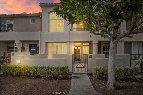 $875,000 - 3Br/3Ba -  for Sale in Windsong (ws), Aliso Viejo
