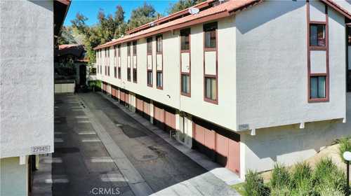 $399,000 - 2Br/2Ba -  for Sale in Canyon Country