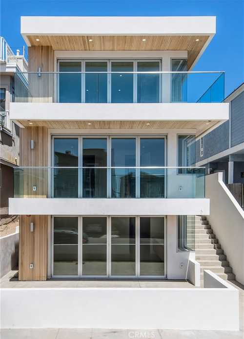 $7,500,000 - 5Br/7Ba -  for Sale in Hermosa Beach