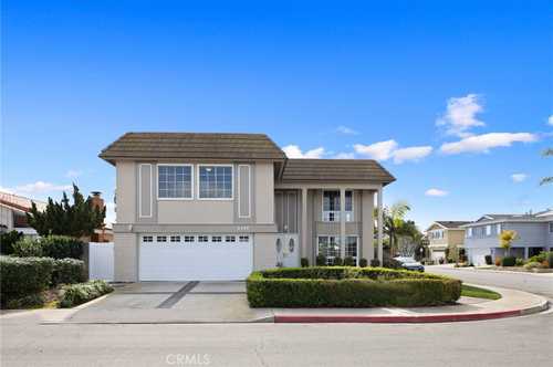 $1,575,000 - 4Br/3Ba -  for Sale in College Park (colp), Seal Beach