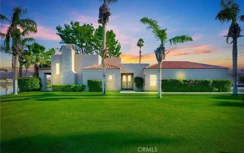 $585,000 - 3Br/3Ba -  for Sale in Lake Mirage Racquet Club (32138), Rancho Mirage