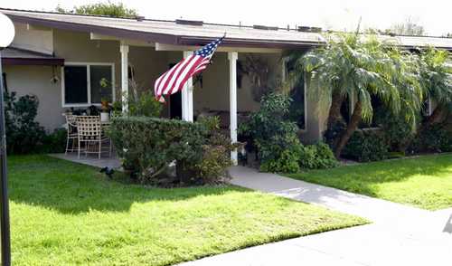 $424,000 - 2Br/1Ba -  for Sale in Seal Beach