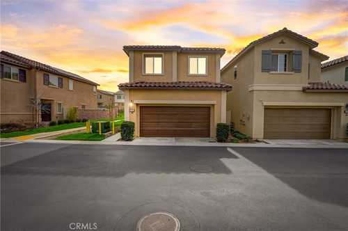 $530,000 - 4Br/3Ba -  for Sale in Moreno Valley