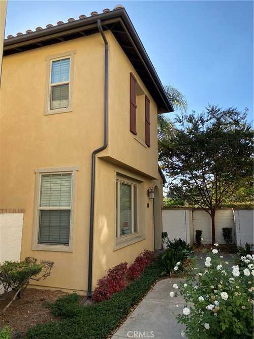 $820,000 - 3Br/3Ba -  for Sale in Claremont