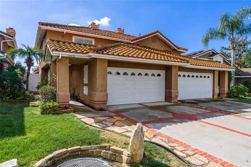 $1,050,000 - 4Br/3Ba -  for Sale in Trabuco Canyon