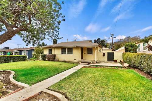 $599,900 - 3Br/1Ba -  for Sale in Upland