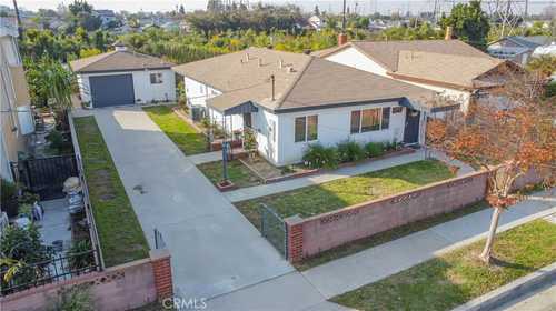 $829,000 - 3Br/2Ba -  for Sale in Lakewood