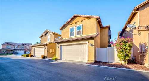 $699,000 - 4Br/3Ba -  for Sale in Eastvale