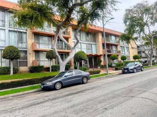 $475,900 - 2Br/2Ba -  for Sale in Inglewood