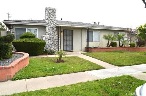 $1,750,000 - 7Br/6Ba -  for Sale in Fountain Valley