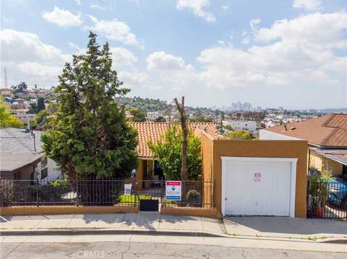$780,000 - 2Br/1Ba -  for Sale in Los Angeles