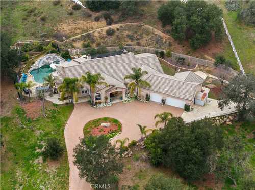 $1,690,000 - 6Br/4Ba -  for Sale in Temecula