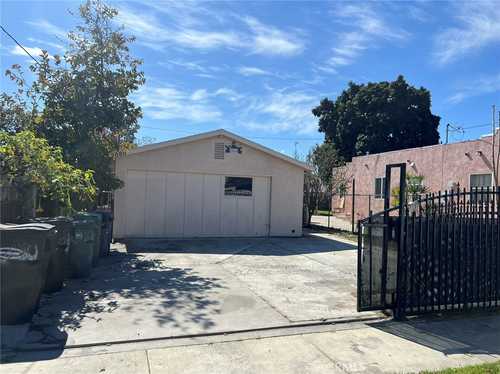 $679,000 - 3Br/2Ba -  for Sale in Compton