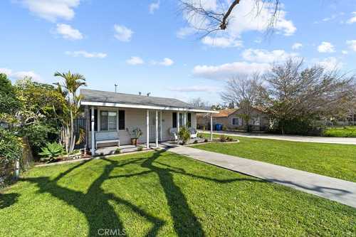 $699,000 - 3Br/2Ba -  for Sale in Azusa