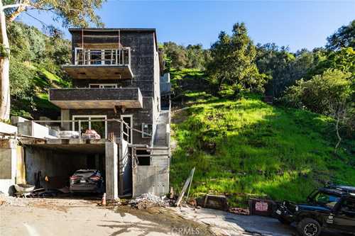 $1,900,000 - 5Br/6Ba -  for Sale in Beverly Hills