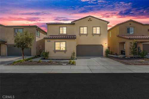 $550,000 - 4Br/3Ba -  for Sale in Lake Elsinore