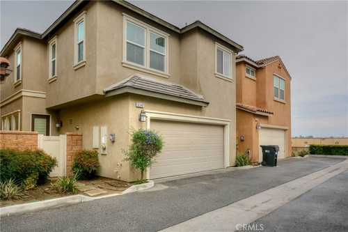 $668,000 - 3Br/3Ba -  for Sale in Eastvale