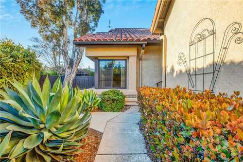 $825,000 - 3Br/3Ba -  for Sale in Claremont