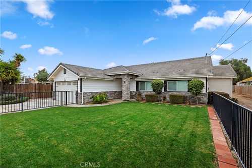 $1,099,999 - 4Br/4Ba -  for Sale in Norco
