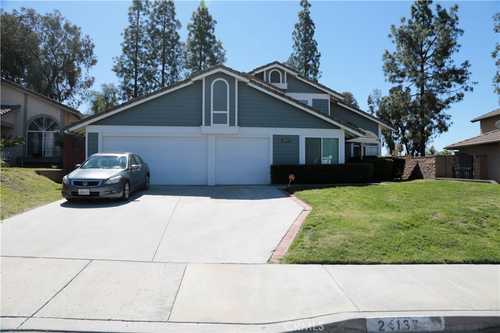 $560,000 - 4Br/3Ba -  for Sale in Moreno Valley