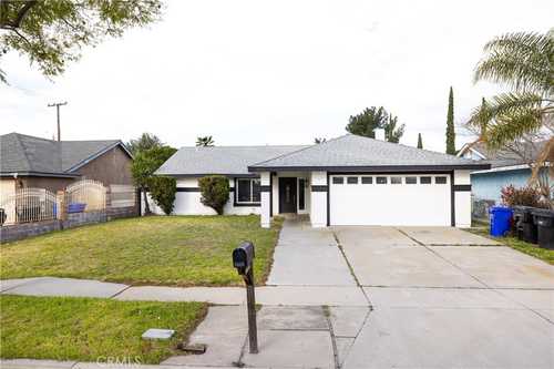 $599,000 - 4Br/2Ba -  for Sale in Fontana