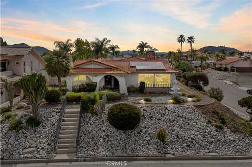 $565,000 - 3Br/2Ba -  for Sale in Canyon Lake