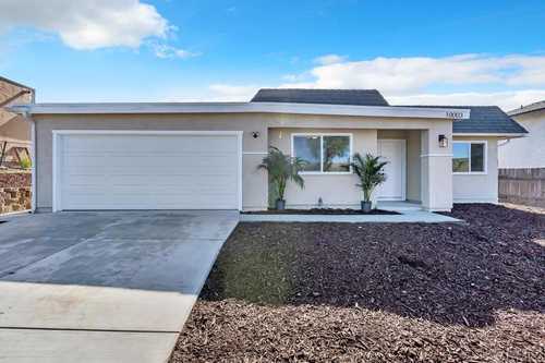 $799,999 - 4Br/2Ba -  for Sale in Santee