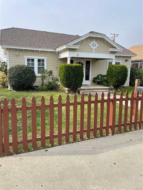 $750,000 - 3Br/2Ba -  for Sale in ,other, Santa Ana