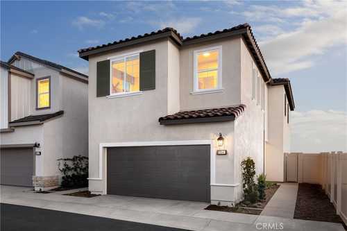 $569,990 - 4Br/3Ba -  for Sale in Moreno Valley