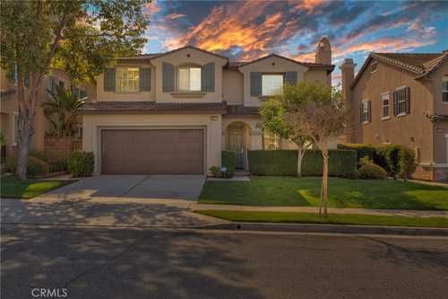 $699,999 - 6Br/3Ba -  for Sale in Lake Elsinore