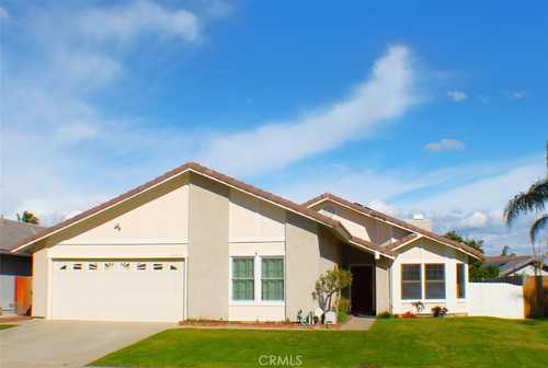 $549,000 - 5Br/3Ba -  for Sale in Moreno Valley