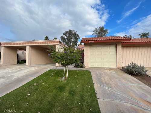 $359,900 - 2Br/2Ba -  for Sale in Indian Palms (31432), Indio