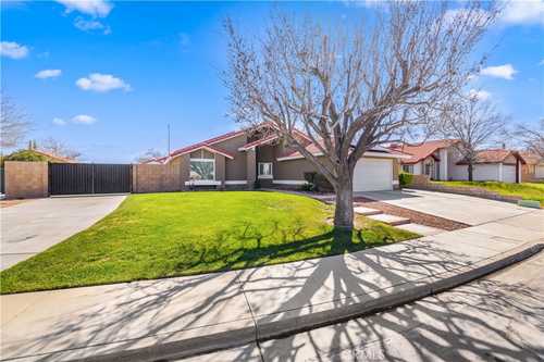 $582,400 - 4Br/2Ba -  for Sale in Palmdale