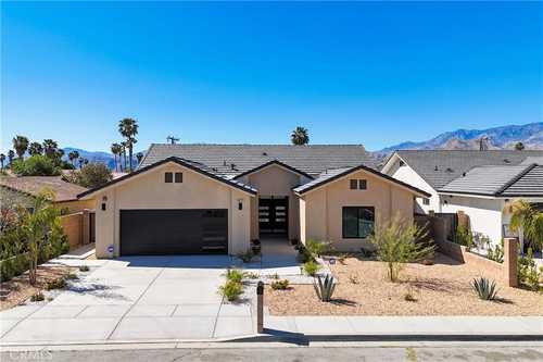 $825,000 - 4Br/3Ba -  for Sale in Cathedral City
