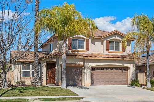 $660,000 - 4Br/3Ba -  for Sale in Lake Elsinore