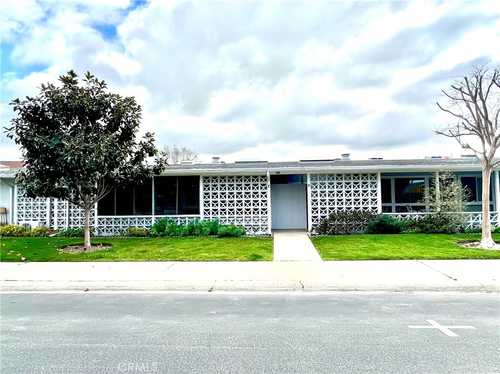 $325,000 - 2Br/1Ba -  for Sale in Leisure World (lw), Seal Beach