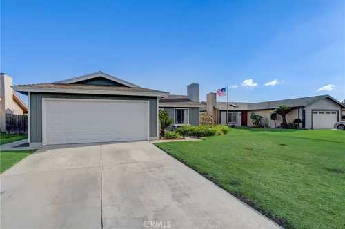 $579,900 - 3Br/2Ba -  for Sale in Fontana