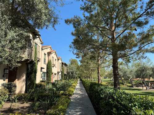 $1,220,000 - 2Br/2Ba -  for Sale in Entrata (ohent), Irvine