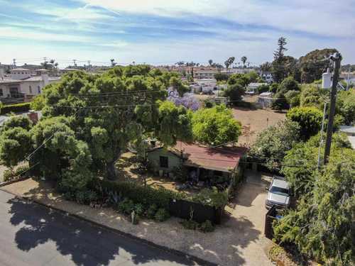 $3,695,000 - 2Br/1Ba -  for Sale in Carlsbad