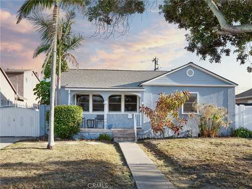 $965,000 - 3Br/3Ba -  for Sale in Inglewood